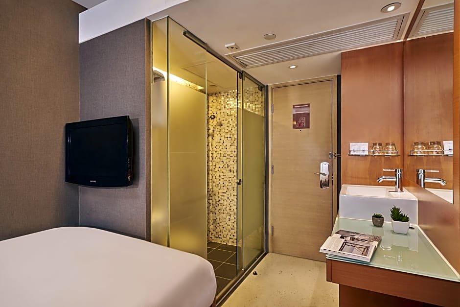 Фото Minimal Hotel Urban