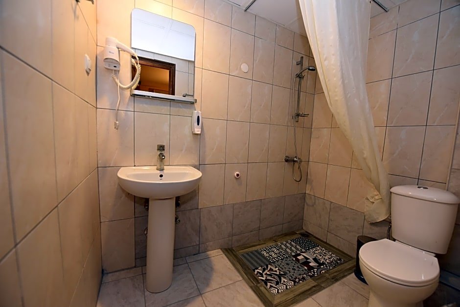 Фото Pelli Hotel