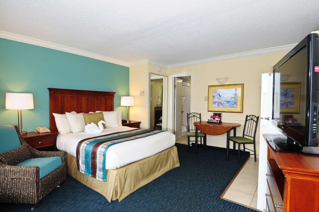Фото Best Western Plus Grand Strand Inn & Suites