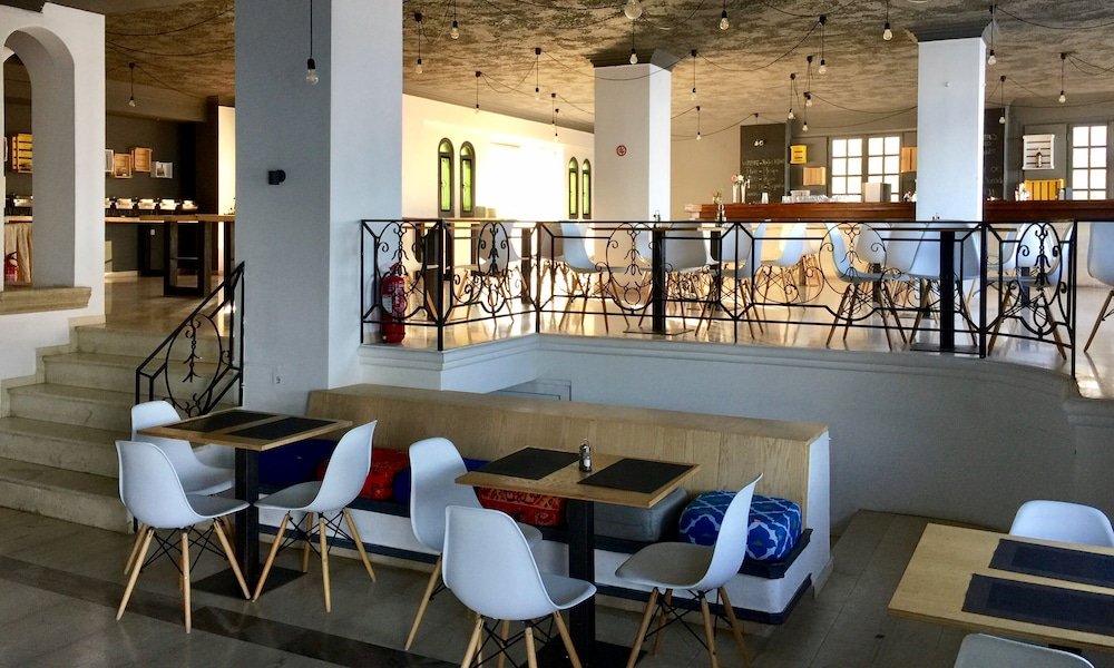 Фото Azure Mare Hotel