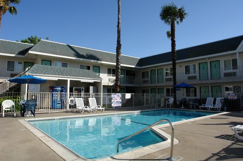 Фото Motel 6 Sacramento, Ca - Central