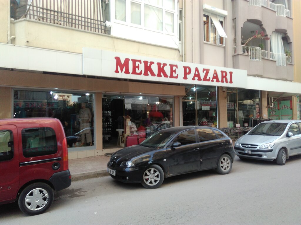 Goods and services for pilgrims Mekke Pazari, Kumluca, photo
