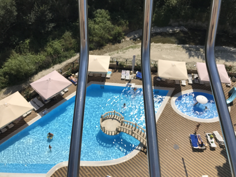 Фото Ахиллеон Парк