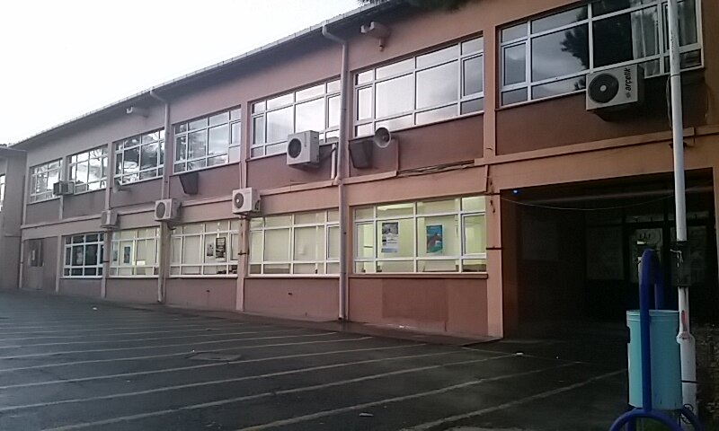 Lyceum Gultepe Sehit Cihan Erat Professional and Technical Anatolian High School, Istanbul, photo