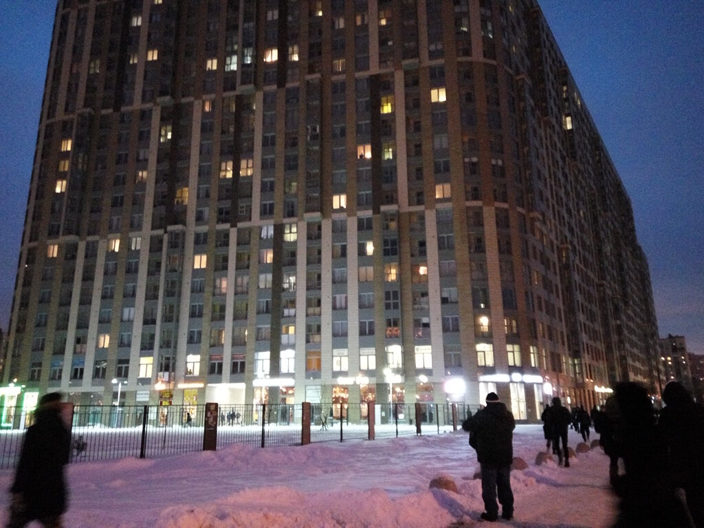 Yeni yerleşim alanlarındaki daireler Peterburgskaya Nedvizhimost, ofis prosvesheniya, Saint‑Petersburg, foto