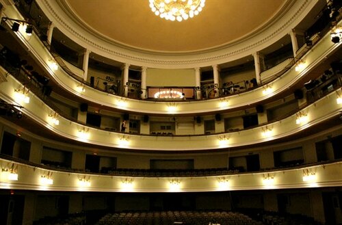 Театр Российский академический молодёжный театр, Москва, фото