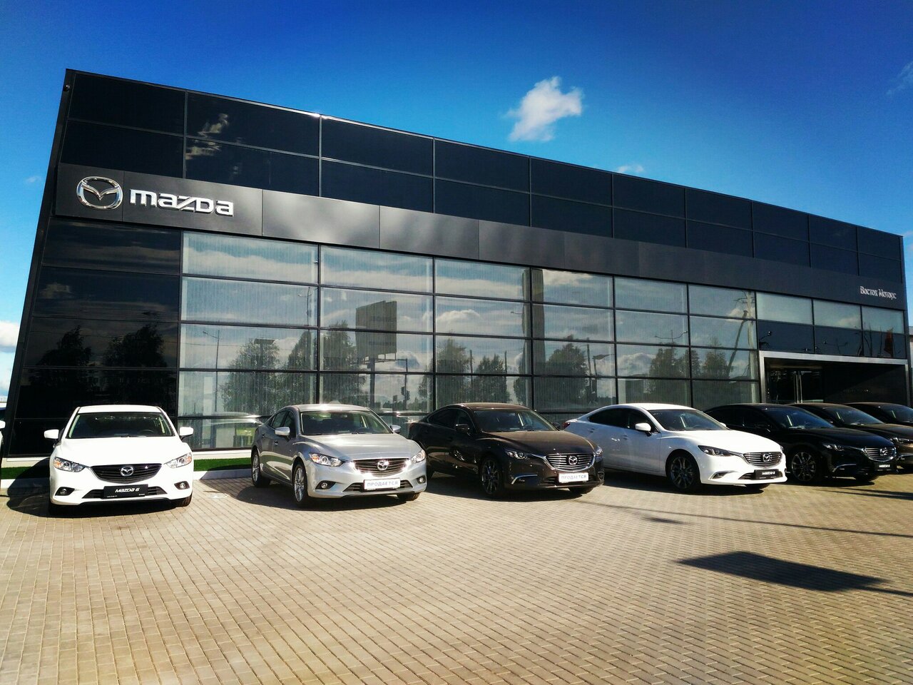 Фото: Сатурн-Р-авто, автомобили с пробегом, автосалон, ш. Космонавтов, 368Д, д. 