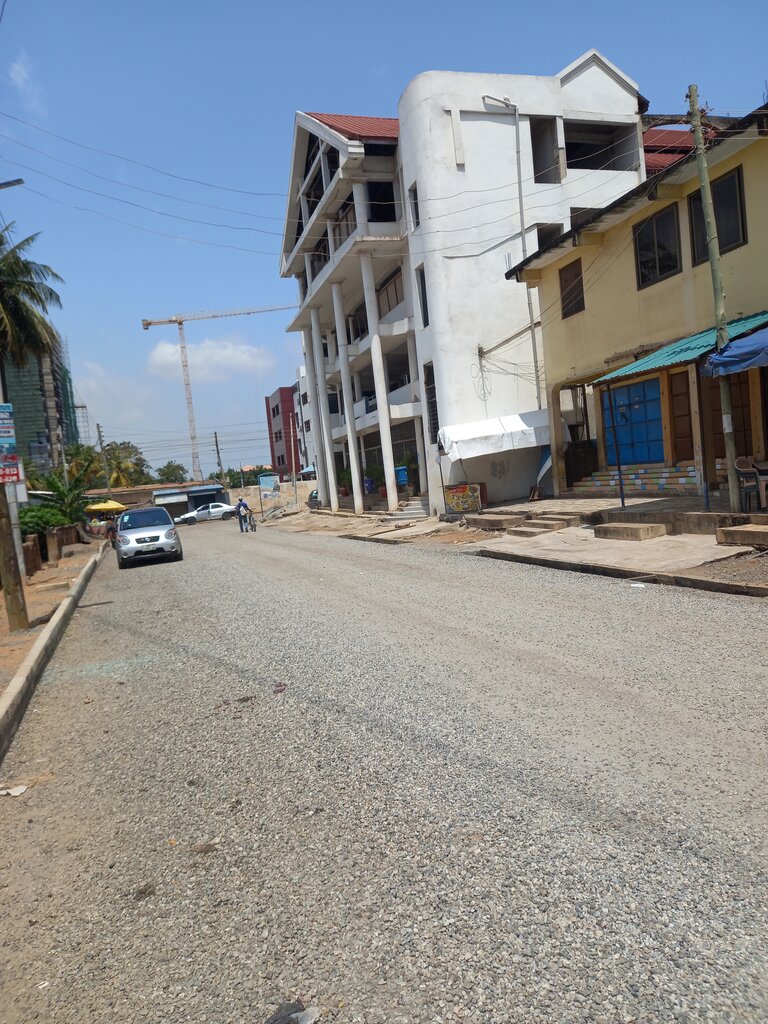 Protestant church Christian Praise International Centre, Accra, photo