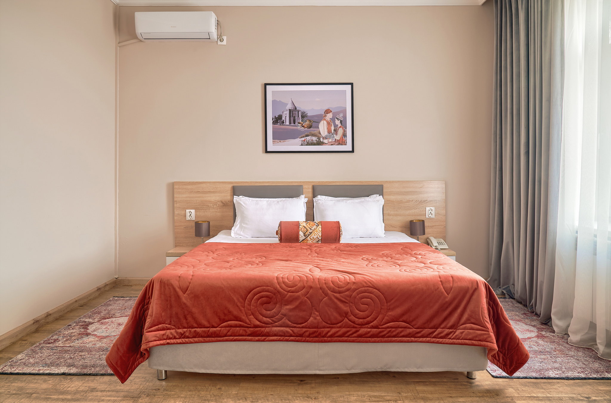 Фото отеля 2