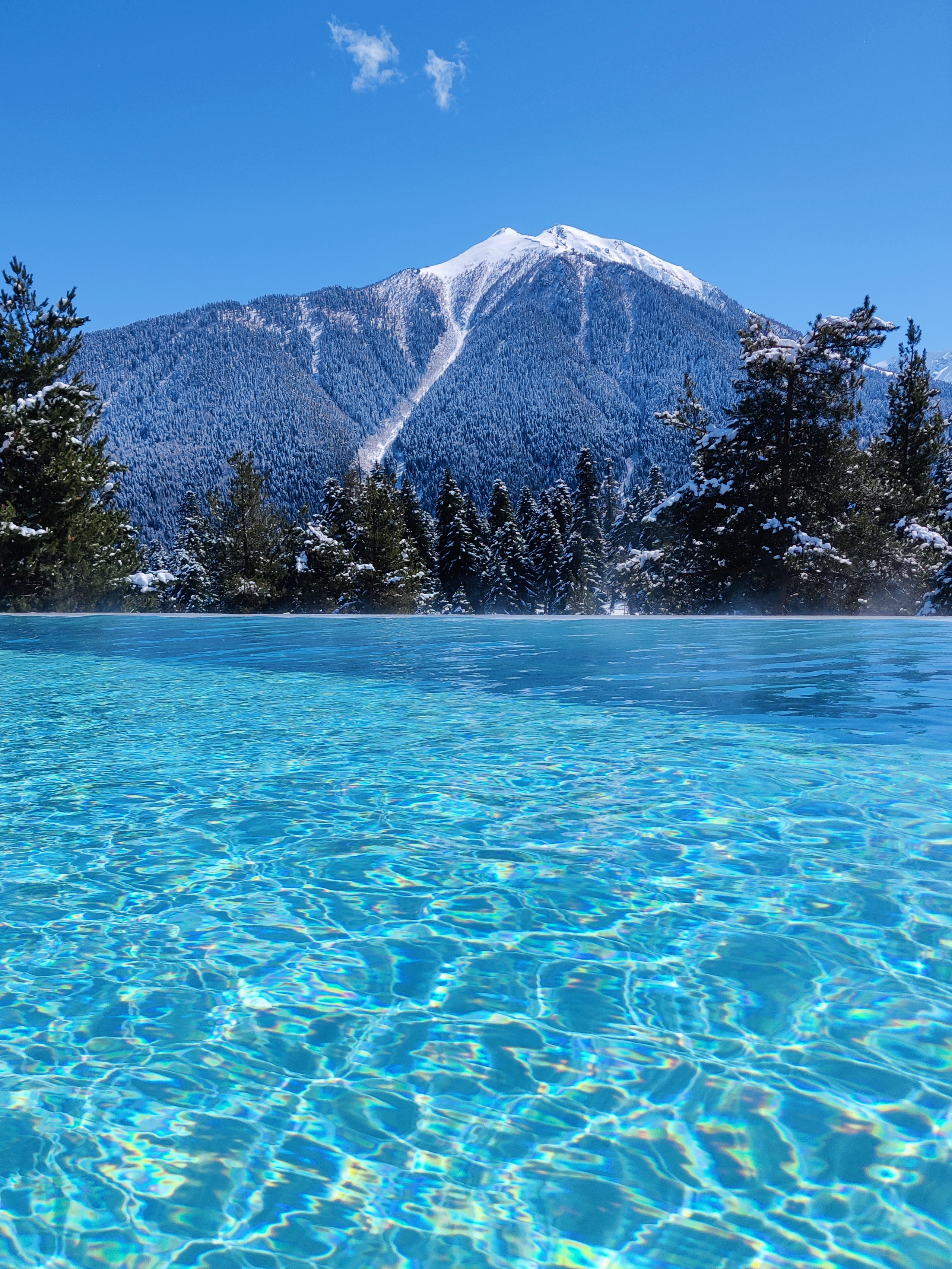 Фото Белый Пик