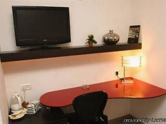 Фото Maxim Hotel