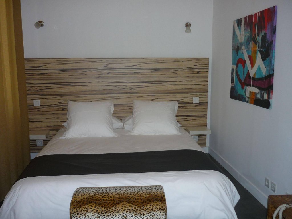 Фото Hotel EN Ville