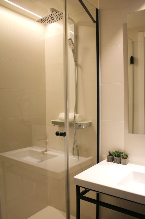 Фото Arena Zone Hotel