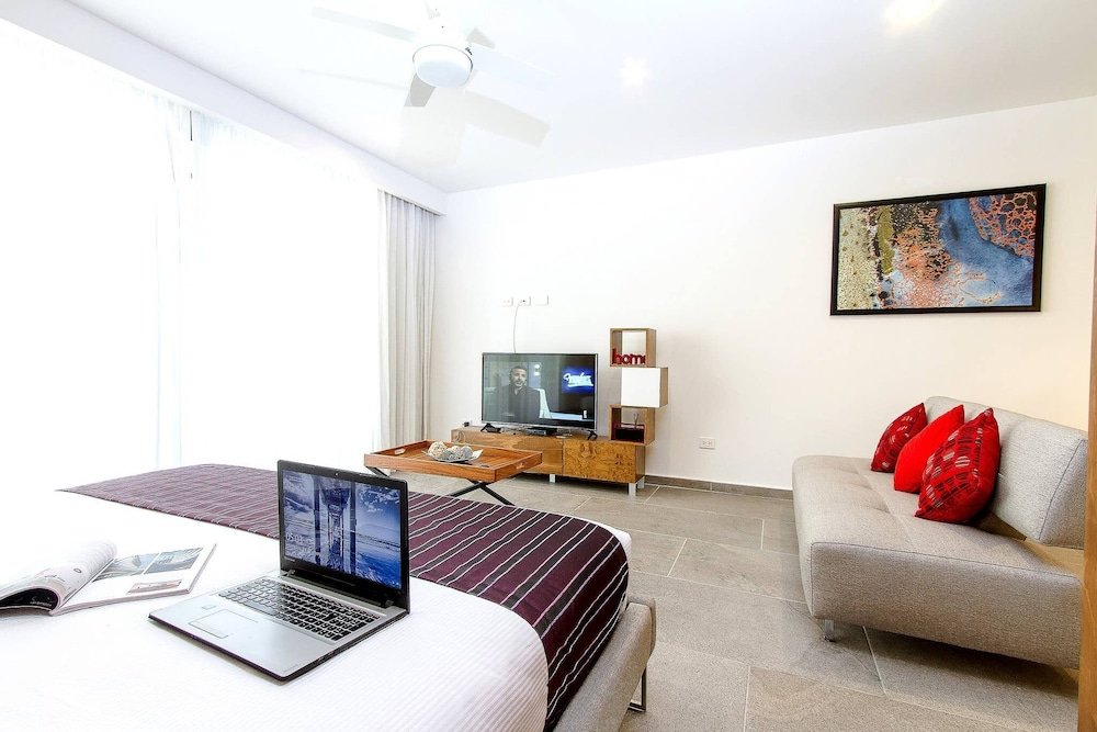 Фото Aquamarina Suites