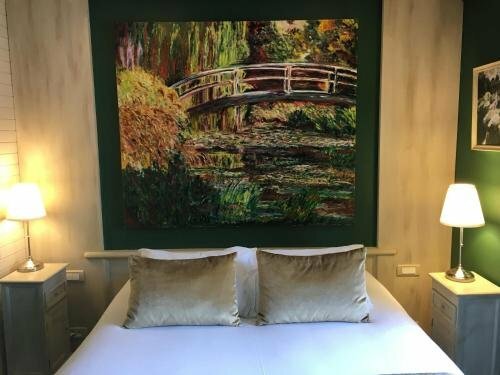 Гостиница Châteaux Demeures Hôtels Le Cheval Noir в Фонтенбло