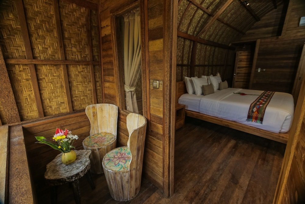 Фото Jungle Lotus Villas