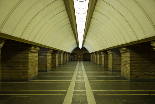 metro Druzhby Narodiv (Kyiv, Druzhby Narodiv Boulevard), metro station