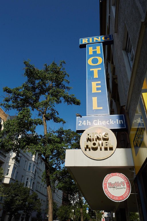 Фото отеля 3