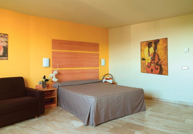 Фото Hotel Sb Express Tarragona