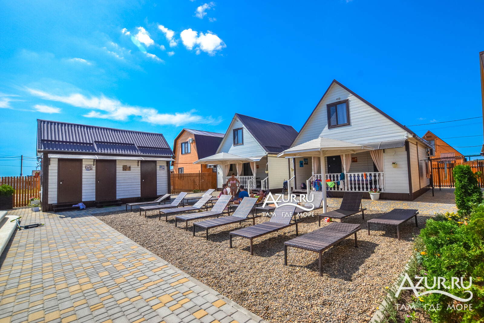 Фото Коттеджный комплекс Три Моря