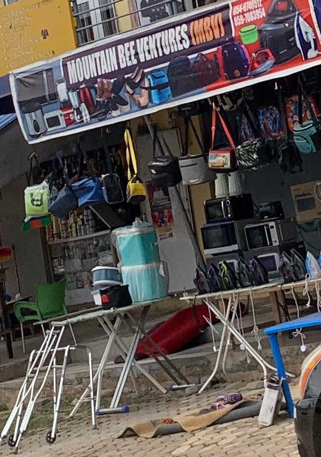 Household appliances store Moutain bee ventures, Earth, photo