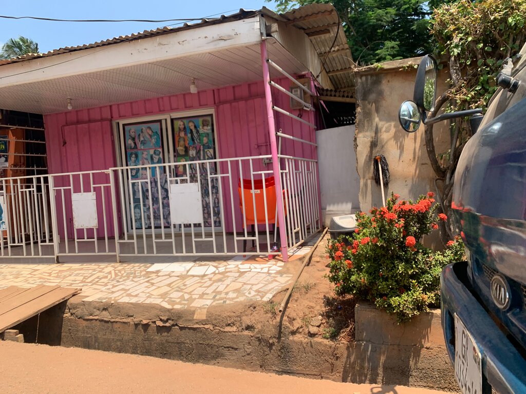 Beauty salon Glorious Hair Day, Earth, photo