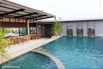 Фото C Cha-am Hotel