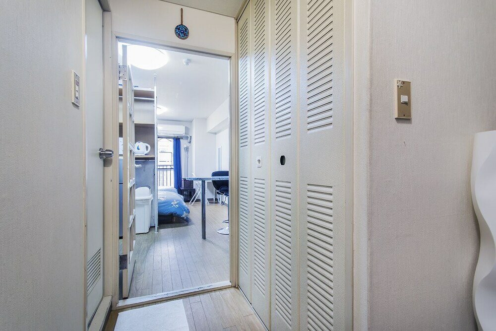 Фото Shinsaibashi Su Casa Apartment