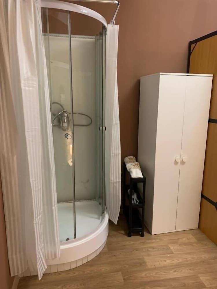 Фото Helen Hostel u Náměstí Míru