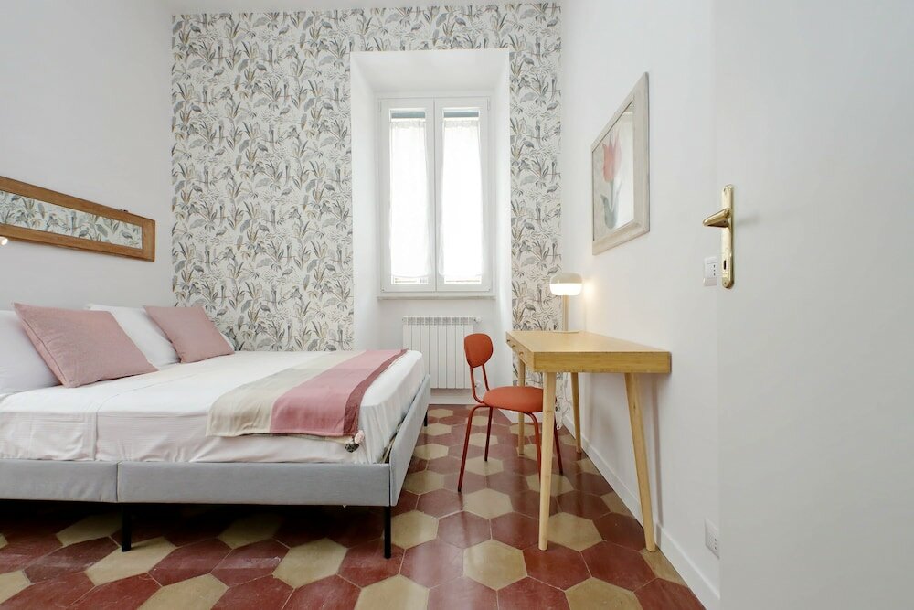 Фото Grazioso bilocale al Vaticano