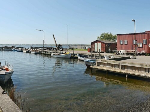 Гостиница 6 Person Holiday Home in Praesto