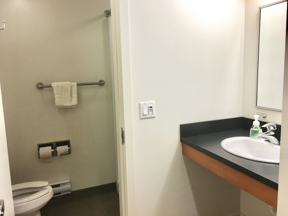 Фото Naramata Centre