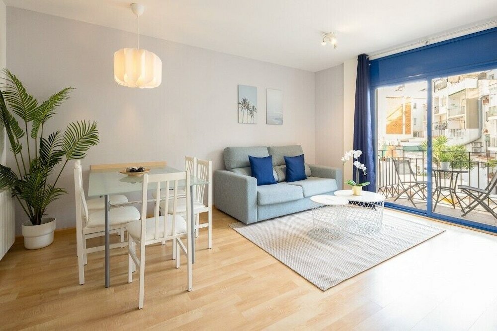 Фото Lucas House by Sitges Group