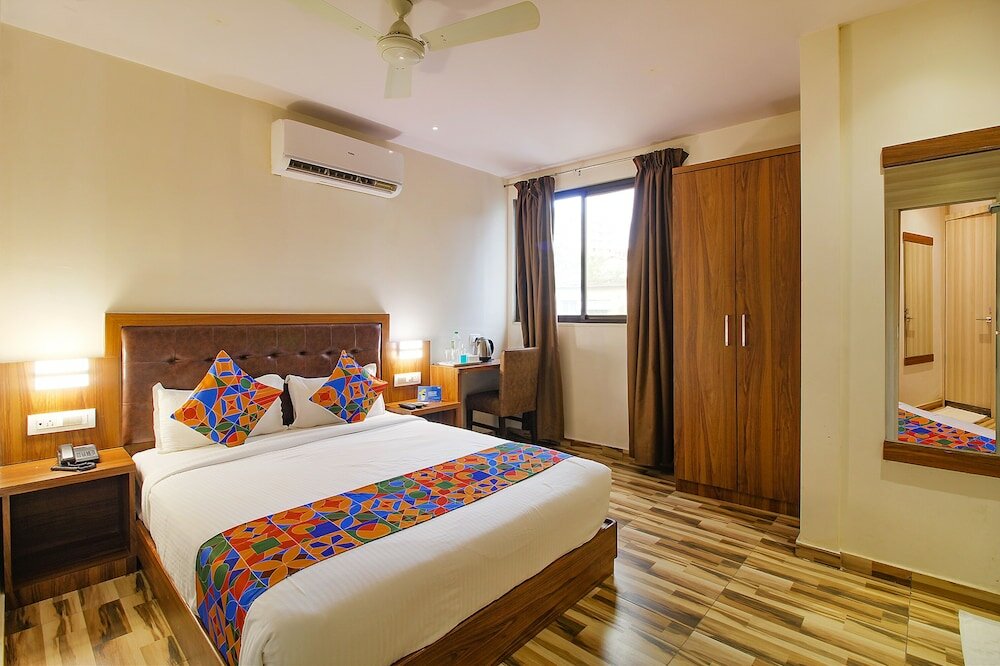 Фото Fabhotel Seven Olives