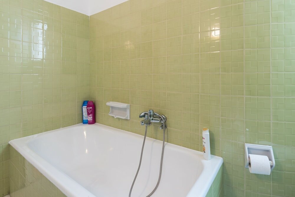 Фото Athens Crown Paradise Apartments