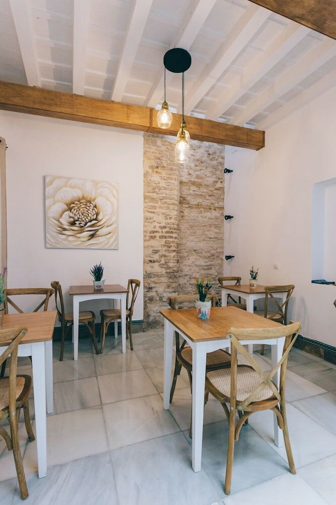 Фото Alcázar de María