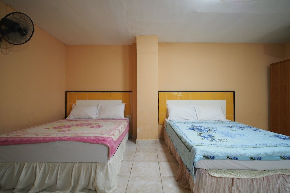 Фото Oyo 1004 Naklua Mansion