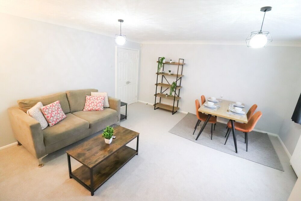 Фото BookedUK New Flat in Bishop's Stortford