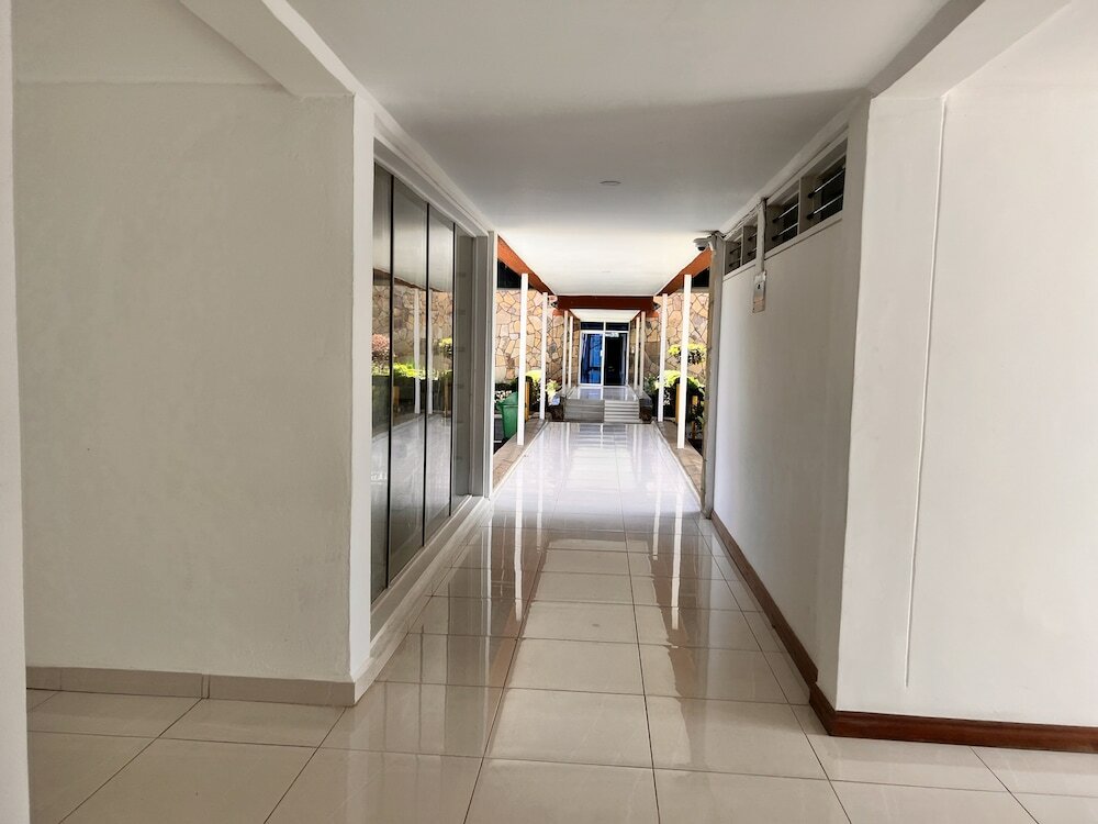 Фото Tom Mboya Labour College