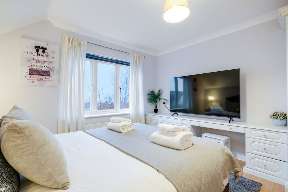 Фото Modern Bright Spacious 2 bed Barnet Apt