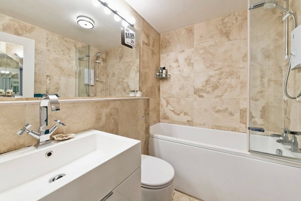 Фото Lovely 1 bed Apartment in Belgravia