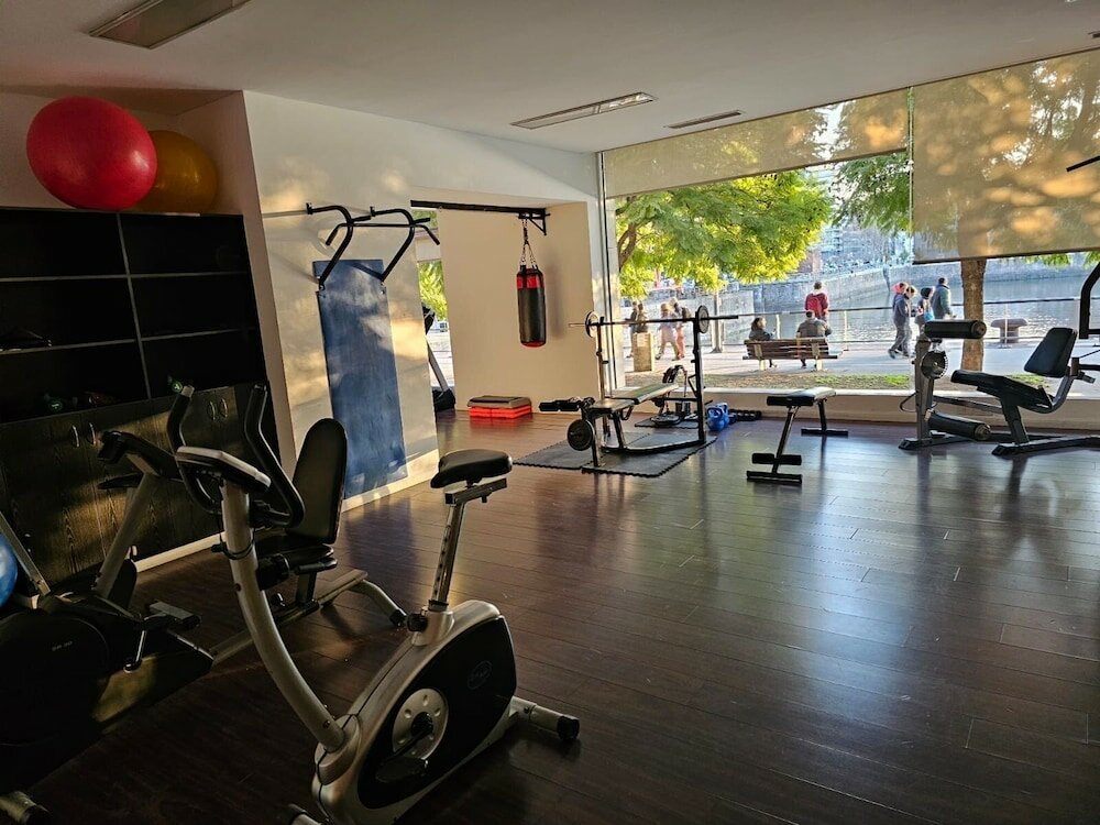 Фото Puerto Madero frente al Hotel Madero