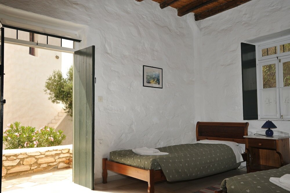 Фото Anezina Village