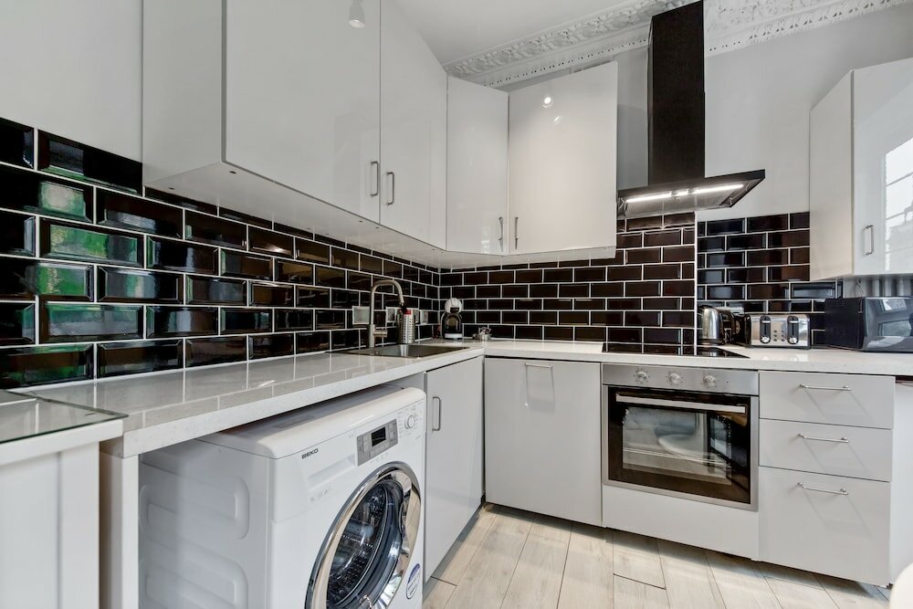 Фото 1 Bed Apartment in Camden by City Stay