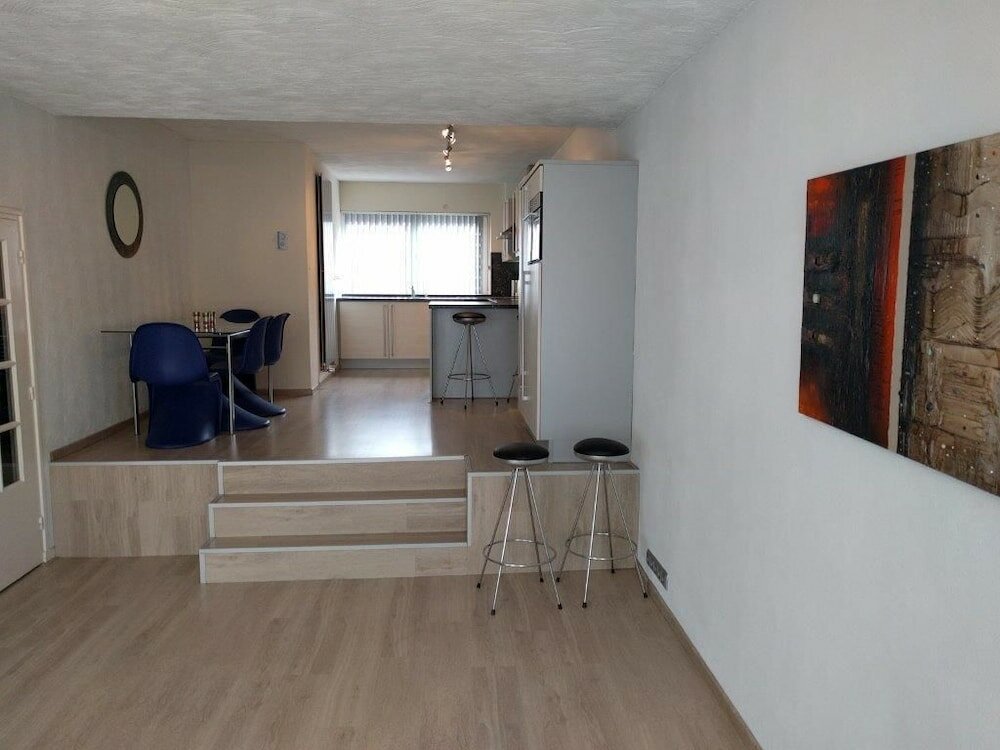 Фото Luxe Apartment - Near Town Hall