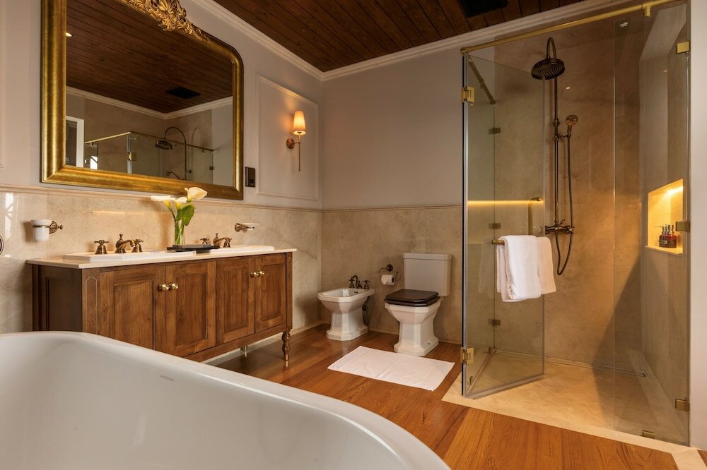 Фото The Bellwood Manor