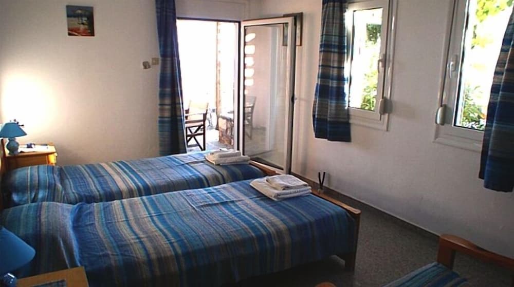 Фото Nicolas Apartments