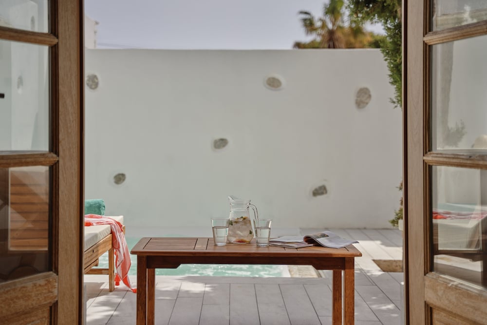 Фото Meltemi Village