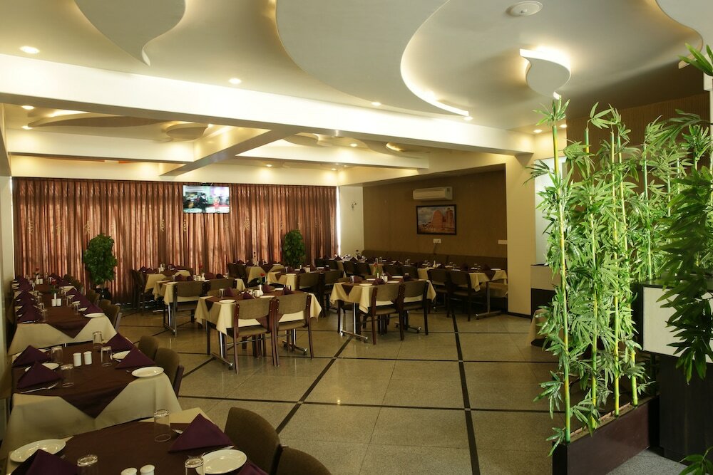 Фото Hotel Harsh Paradise