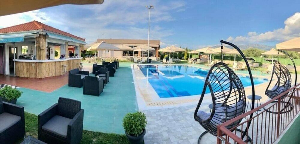 Фото Stomio Villague